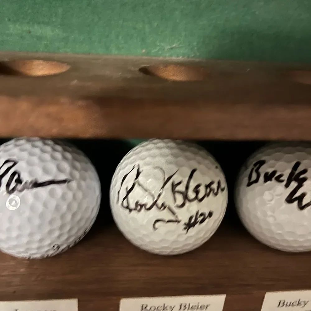 used signed Rocky Bleier #20 Pittsburgh Steelers autograph collector golf ball